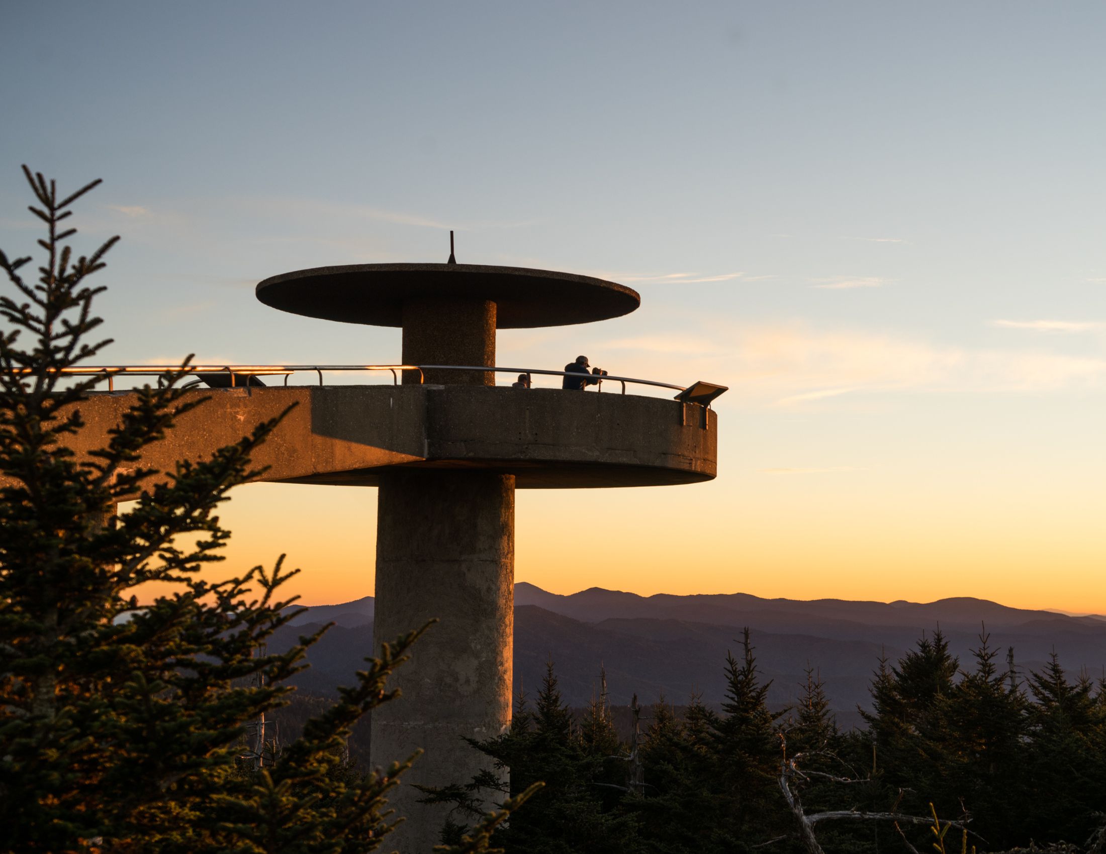 Clingmans Dome: Highest Point in the Smokies with Stunning Views