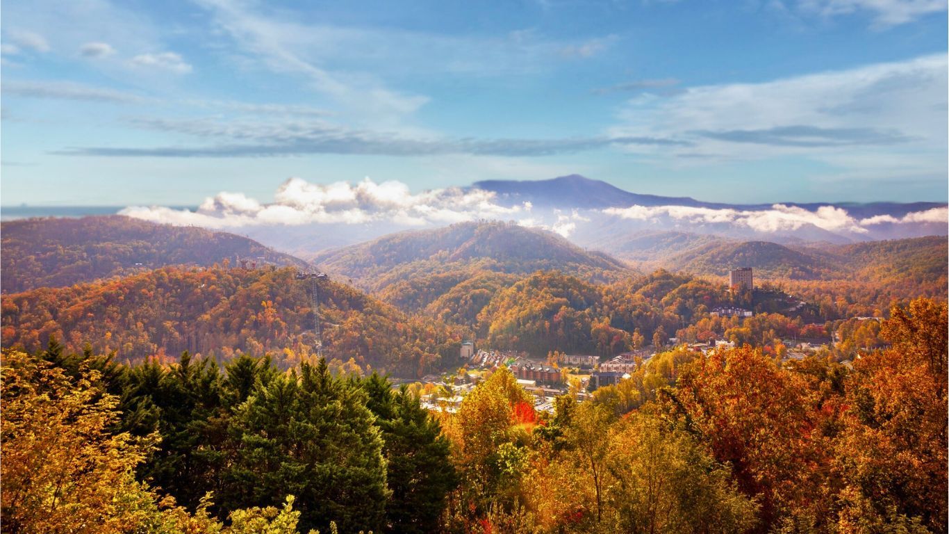 The History Behind Gatlinburg’s Name