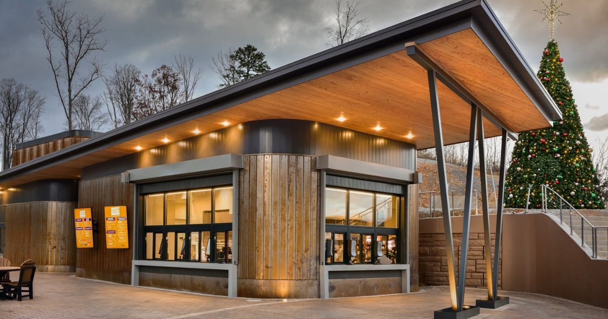 8 Reasons to Eat at Smoky Mountain Smash in Gatlinburg 8 Reasons to Eat at Smoky Mountain Smash in Gatlinburg