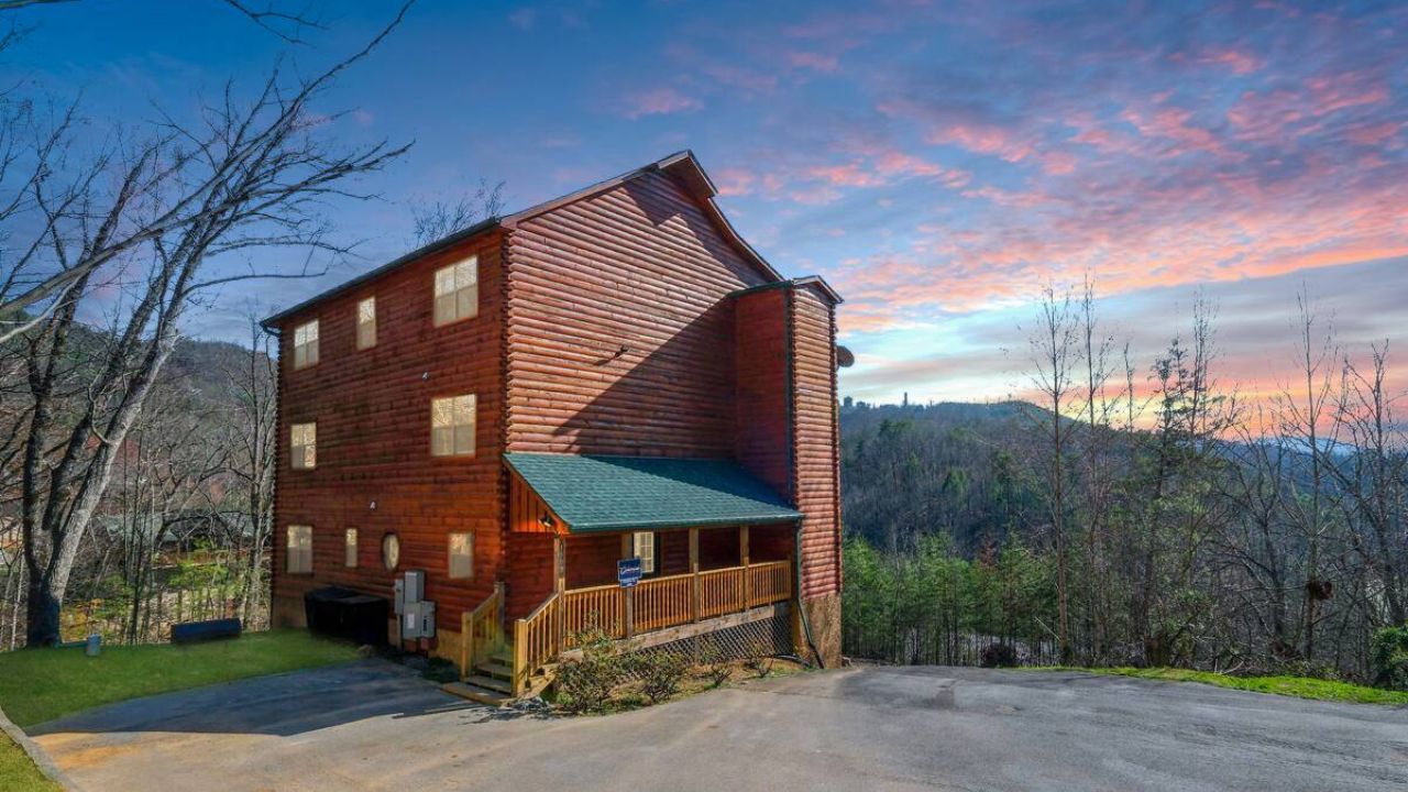 Top 7 Large Cabins in Pigeon Forge