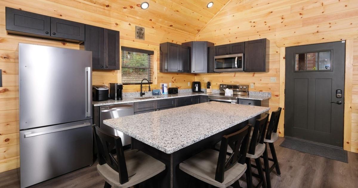 6 Reasons You'll Love Our Cabins with Kitchens