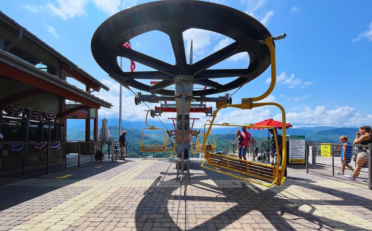 The 3 Most Popular Chair Lifts in Gatlinburg The 3 Most Popular Chair Lifts in Gatlinburg