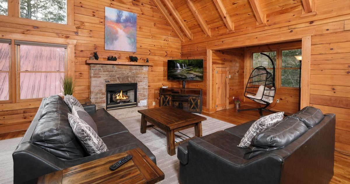 5 Ways Renting a Gatlinburg Cabin Can Save Money