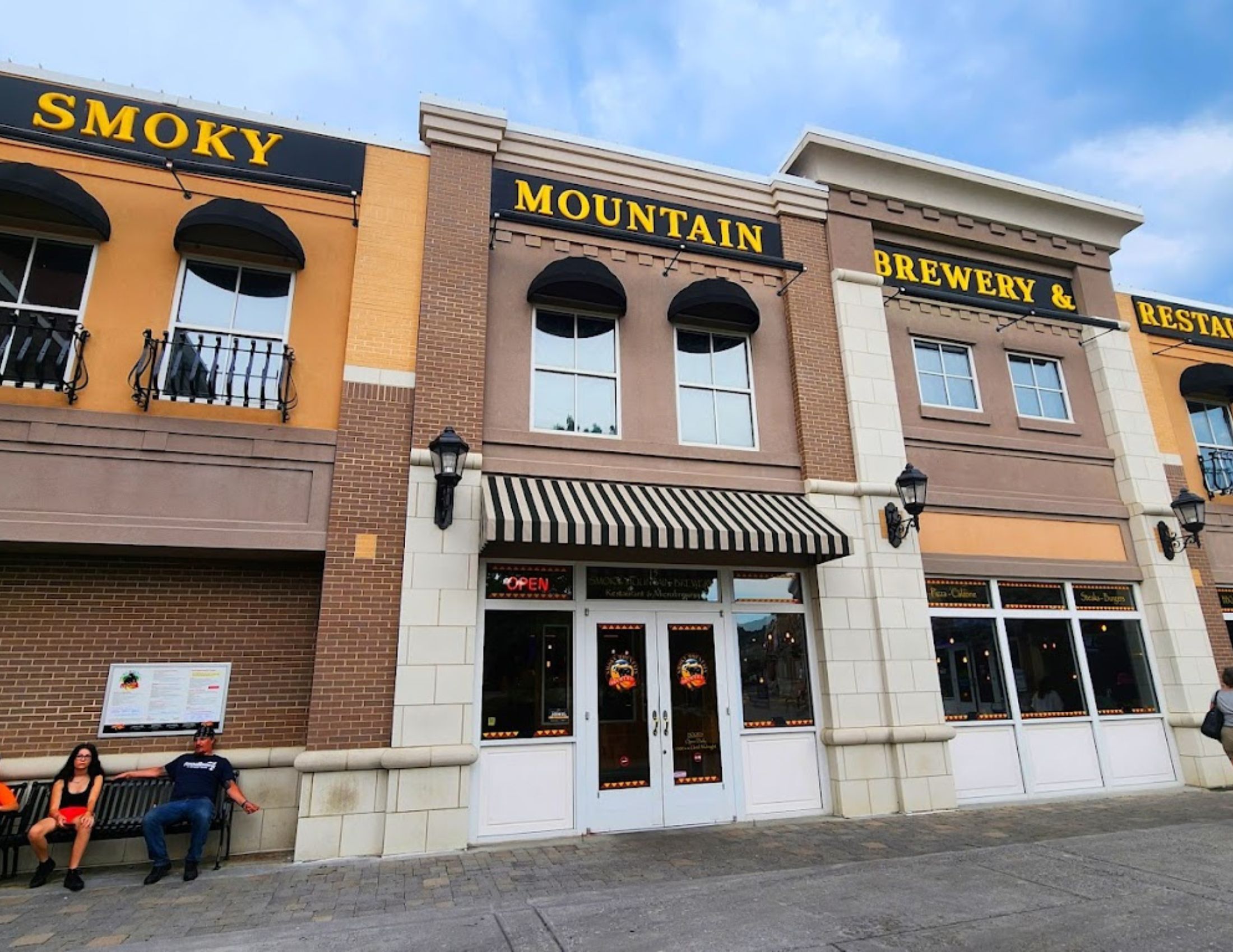 Smoky Mountain Brewery in Pigeon Forge