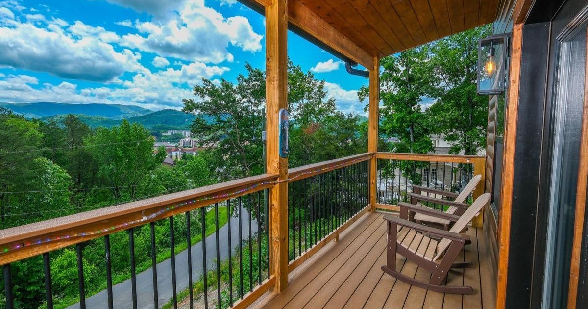 Last-Minute Vacation to Gatlinburg and Pigeon Forge Cabins: Why It’s Easier Than You Think Last-Minute Vacation to Gatlinburg and Pigeon Forge Cabins: Why It’s Easier Than You Think