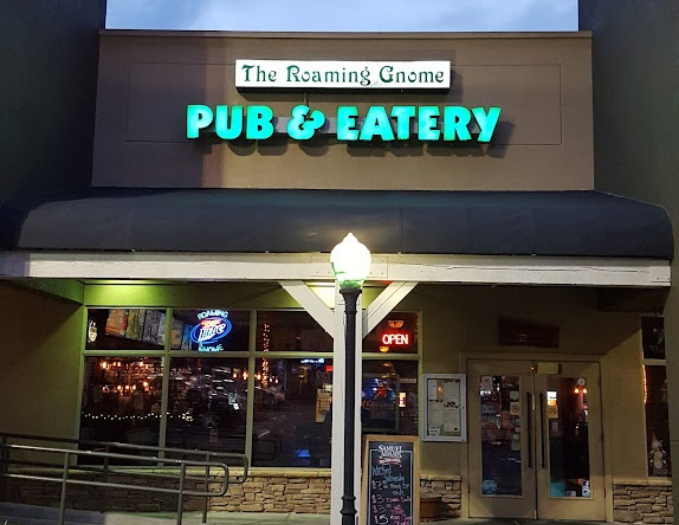 The Roaming Gnome Pub and Eatery