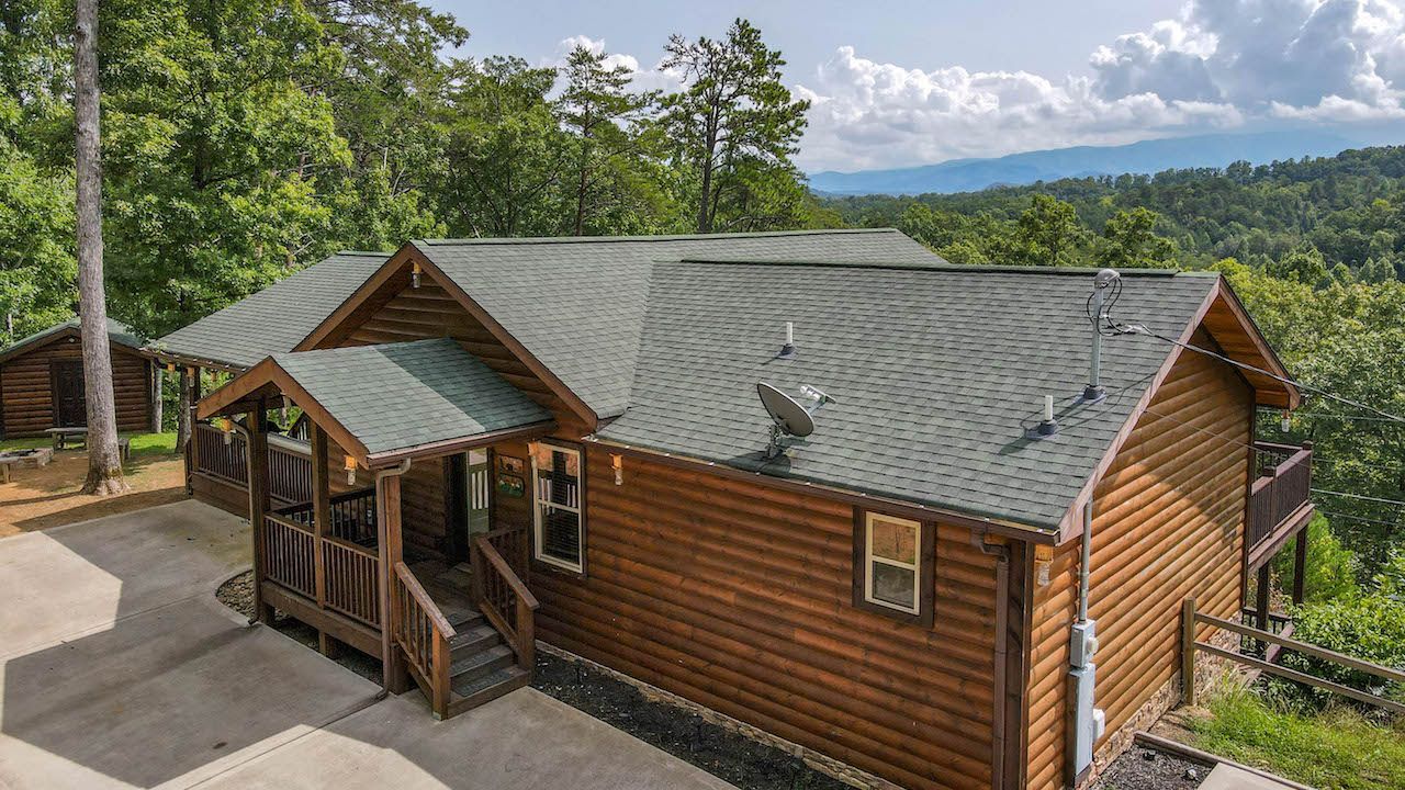 Budget-Friendly Escapes: Affordable Gatlinburg Cabin Rentals without Compromising Comfort
