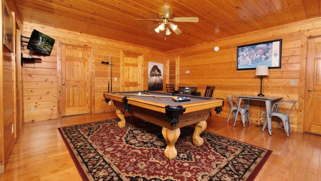 Play in a well-appointed game room