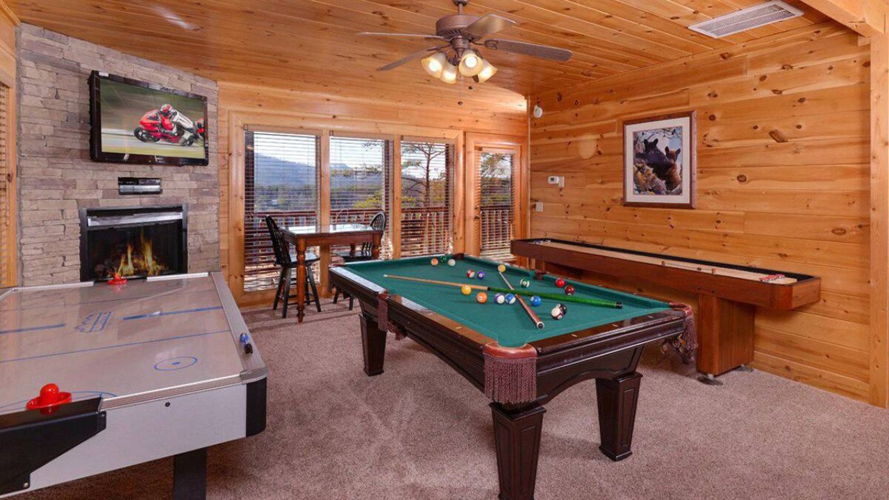 Top 5 Tennessee Cabin Rentals with Game Rooms