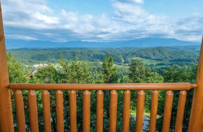 Image for Thing To Do 5 Reasons to Stay in Our Gatlinburg Cabins with Gorgeous Mountain Views