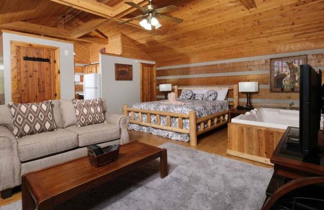 Image for Thing To Do Romantic November Getaways: Top 4 Pigeon Forge Cabins for Couples