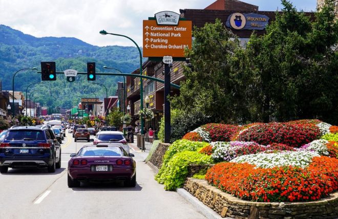 Image for Thing To Do 5 Things Not to Miss When Visiting Gatlinburg in August