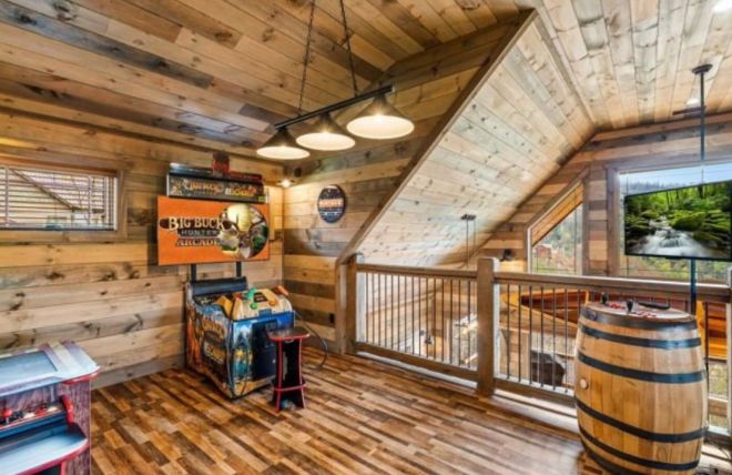 Image for Thing To Do 7 Ways to Keep Kids Entertained Vacationing in a Cabin Rentals