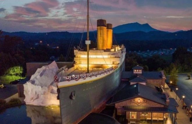 Image for Thing To Do 7 Must-See Sights in Downtown Pigeon Forge