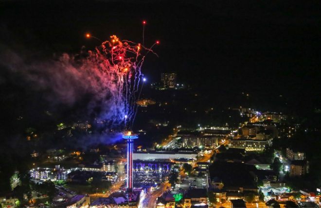 Image for Thing To Do 6 Reasons to Visit Gatlinburg for the July 4th Holiday