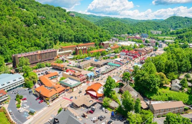 Image for Thing To Do Top 5 Vacation Rental Resorts in Gatlinburg
