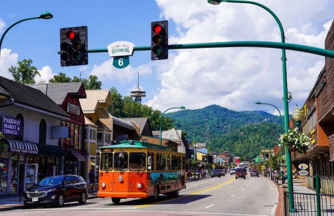 Image for Thing To Do 5 Things to Avoid When Visiting Gatlinburg