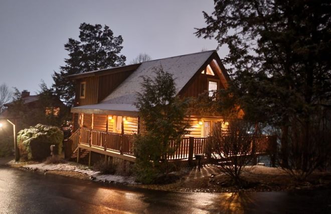 Image for Thing To Do 7 Amenities You'll Love at Your Cabin Rental This Winter