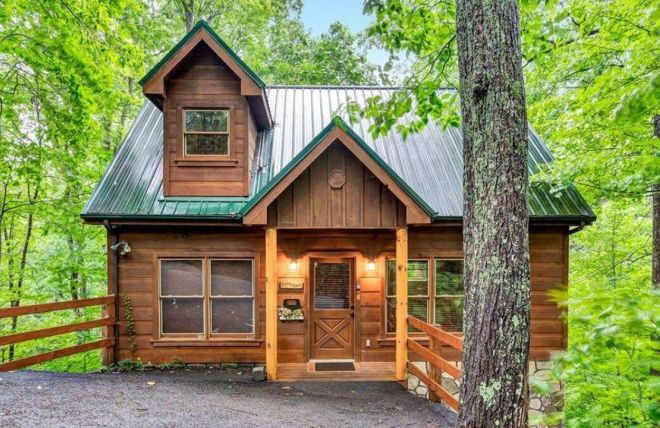 Image for Thing To Do Thrifty Traveler: A Guide to Scoring the Most Affordable Cabins in Gatlinburg TN