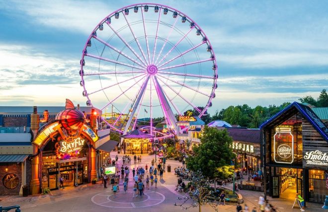 Image for Thing To Do Pigeon Forge - The Perfect Mix of Nature and Excitement