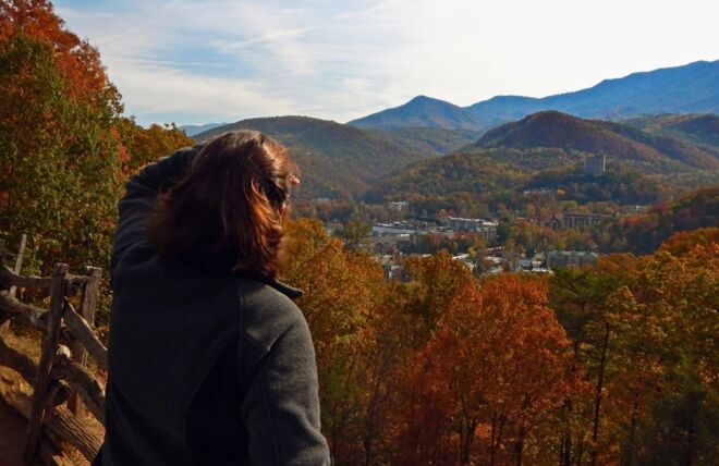 Image for Thing To Do Top Places to View Fall Colors in Pigeon Forge