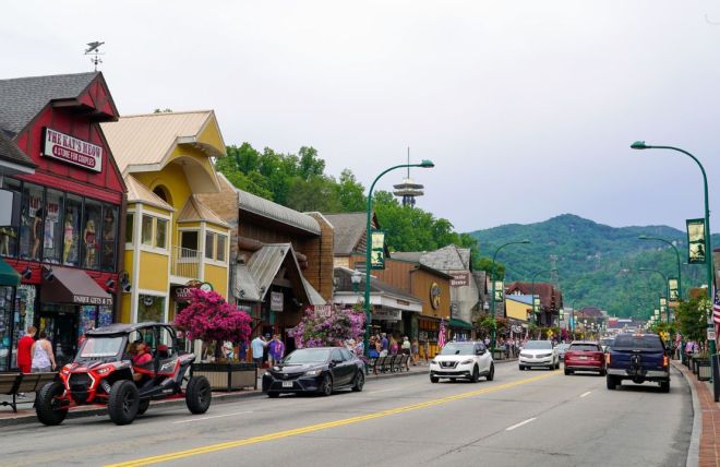 Image for Thing To Do 10 Exceptional Things to Do this May in Gatlinburg