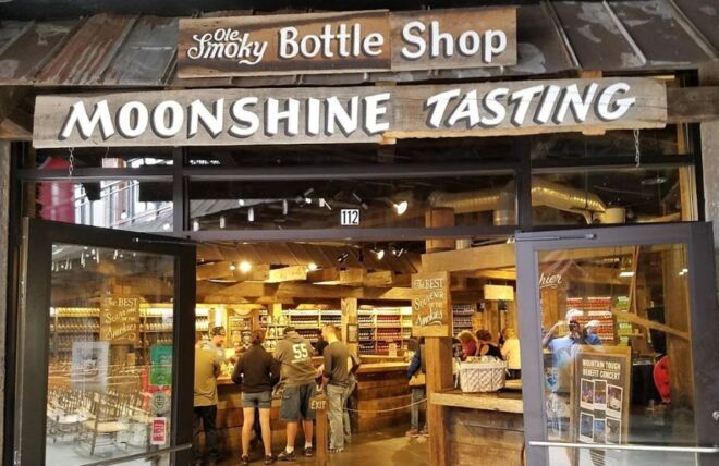 Image for Thing To Do November Nights in Gatlinburg: Moonshine Tastings and Live Music