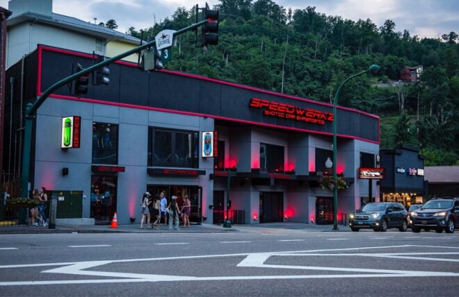 Image for Thing To Do Teen-Friendly Attractions: A Guide to the Best Spots in Gatlinburg
