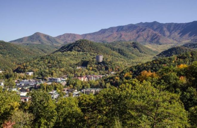 Image for Thing To Do 8 Easy and Affordable Gatlinburg Vacation Ideas