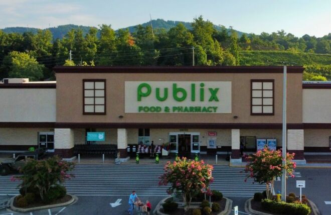 Image for Thing To Do Grocery Shopping in Pigeon Forge, Tennessee
