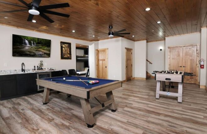 Image for Thing To Do Top Luxury Features: Colonial Properties' Cabins
