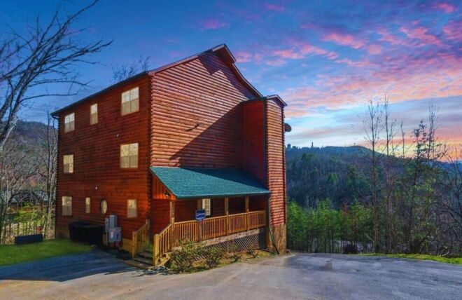 Image for Thing To Do 5 Cabins for Rent Just Minutes from Dollywood