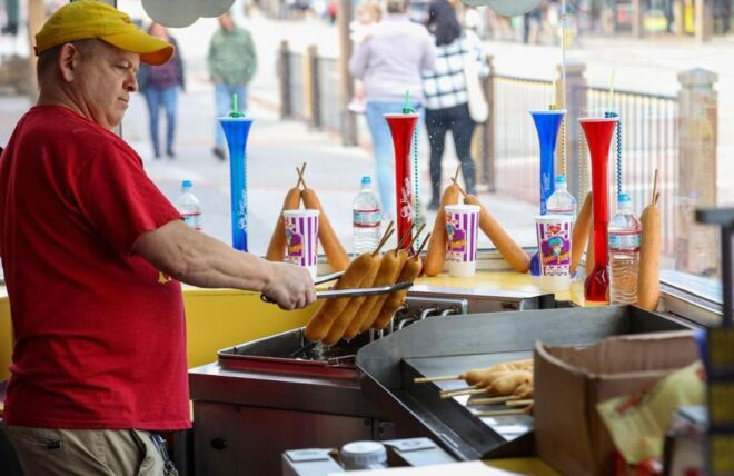 Image for Thing To Do Must-Try Famous Foods and Eateries in Gatlinburg