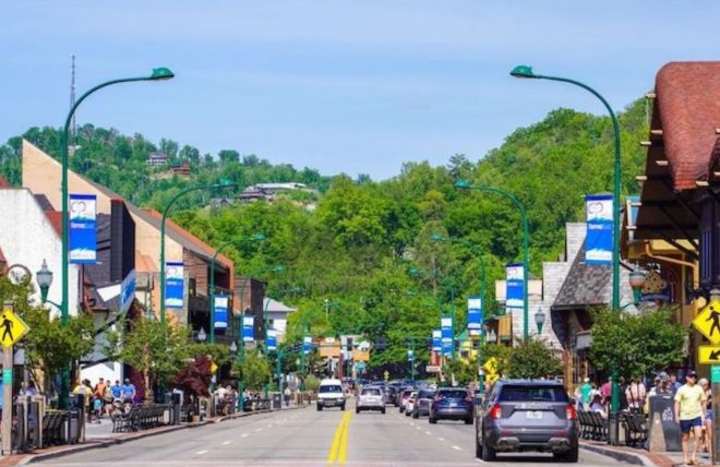 Image for Thing To Do How to Enjoy Your First Vacation to Gatlinburg