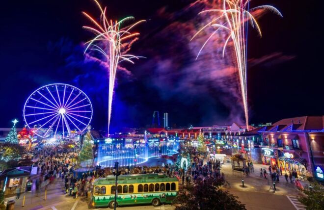 Image for Thing To Do A Family-Friendly Holiday Itinerary for Pigeon Forge
